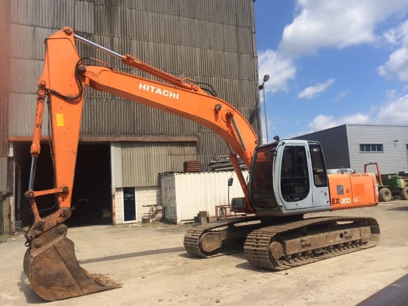 HITACHI EX200-5 CRAWLER EXCAVATOR - For Sale at MOLAI EQUIPMENT