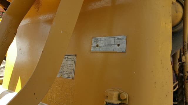 CAT D7G Bulldozer with Standard Blade - photo 10