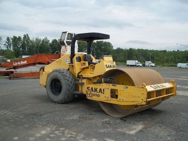 Sakai SV505D Year: 2006 Single Drum Compactor - photo 2