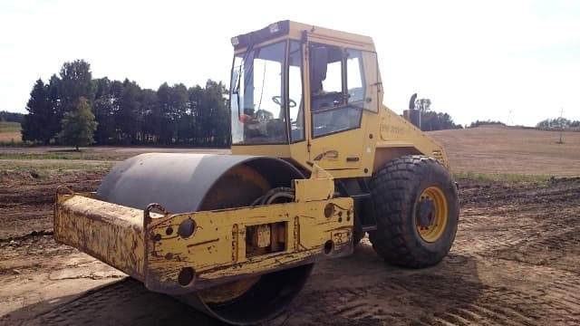 Bomag BW211D-3 Single Drum Compactor - With Padfoot Kit, Year: 1999 - For Sale at MOLAI EQUIPMENT