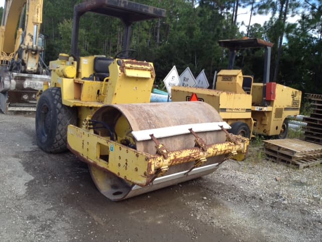Sakai SV70D Single Drum Compactor - photo 4