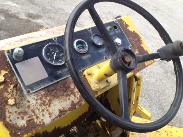 Sakai SV70D Single Drum Compactor - photo 3