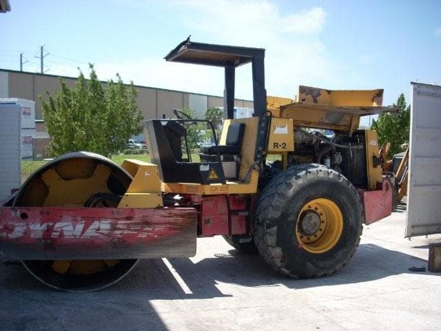 Dynapac CA251D Year: 1993 Single Drum Compactor - photo 4