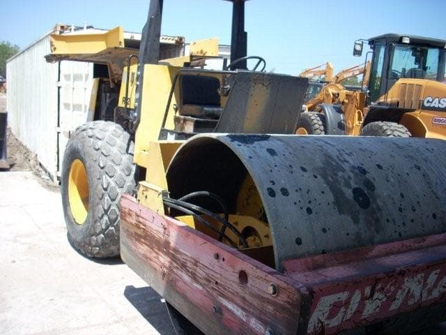Dynapac CA251D Year: 1993 Single Drum Compactor - photo 2