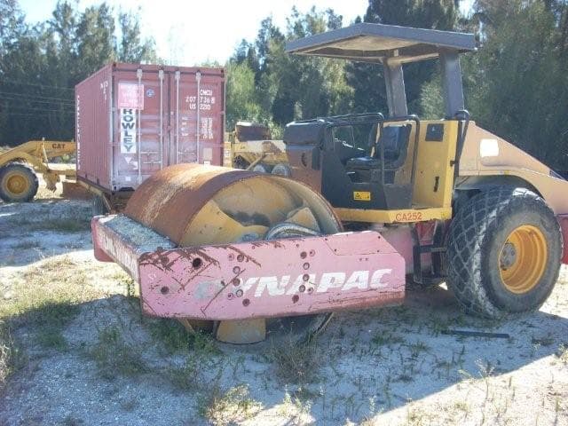Dynapac CA252D Year: 1998 Single Drum Compactor - photo 3