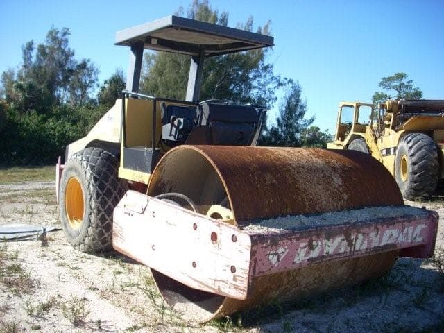 Dynapac CA252D Year: 1998 Single Drum Compactor - For Sale at MOLAI EQUIPMENT