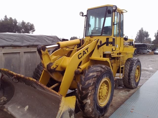 CAT 926E Year: 1990 Wheel Loader - For Sale at MOLAI EQUIPMENT