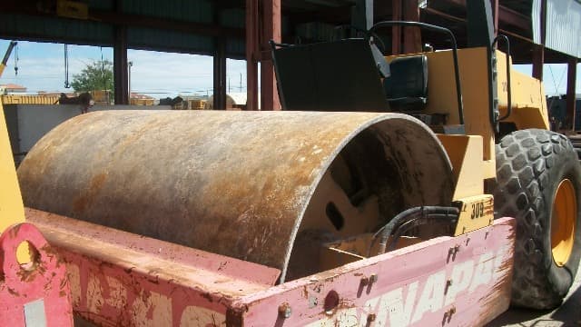 Dynapac CA251D Year: 1997 Single Drum Roller - photo 3