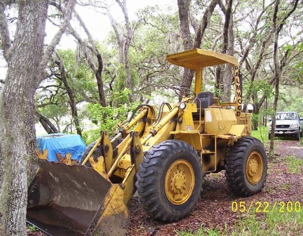CAT 910 Year: 1979 Wheel Loader - For Sale at MOLAI EQUIPMENT