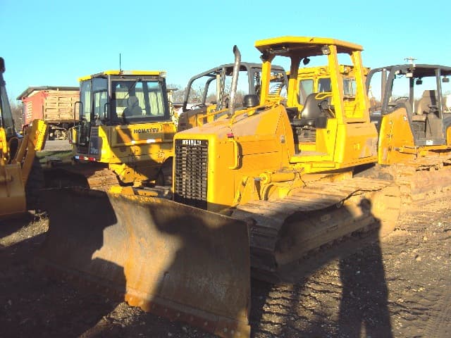 CAT D5G-LGP Year: 2003 Bulldozer - For Sale at MOLAI EQUIPMENT