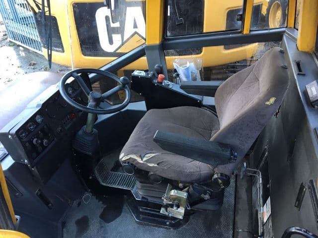 Dynapac CA302D Year: 1998 Single Drum Compactor with CAB - photo 2
