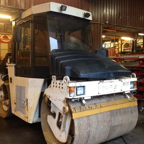 CAT CB544 Year: 2000 Tandem Roller - photo 5