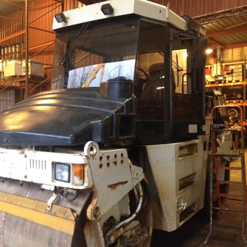 CAT CB544 Year: 2000 Tandem Roller - For Sale at MOLAI EQUIPMENT