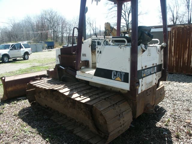 CAT D3C-LGP Year: 1993 Bulldozer - photo 2
