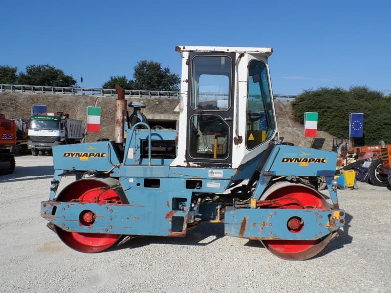 Dynapac CC21 Year: 1989 Tandem Roller - For Sale at MOLAI EQUIPMENT