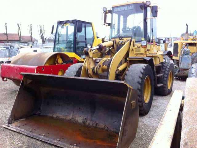 CAT 924F Year: 1997 Wheel Loader - For Sale at MOLAI EQUIPMENT