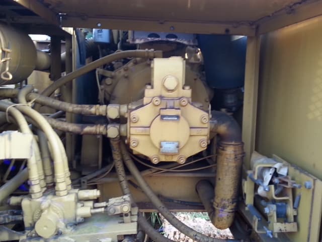 Used CAT E140 Excavator - photo 4