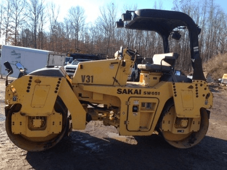 SAKAI SW651 Tandem Roller Year: 2009 - photo 2