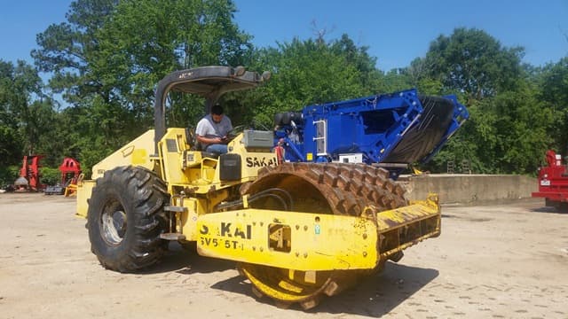 Sakai SV505T Single Drum Compactor, Year: 2008 - For Sale at MOLAI EQUIPMENT