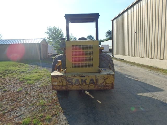 Sakai SV500D Single Drum Compactor Year: 1997 - photo 9