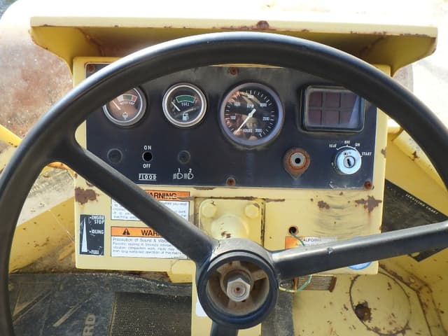 Sakai SV500D Single Drum Compactor Year: 1997 - photo 14