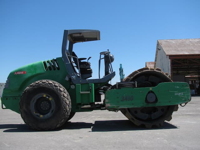 Hamm 3410 Single Drum Compactor Year: 2008 - photo 4
