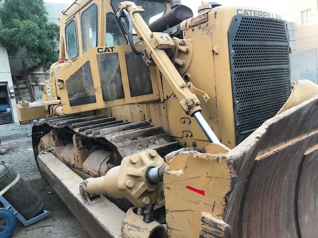 CAT D8K Bulldozer with Rear Ripper - Stock - photo 4