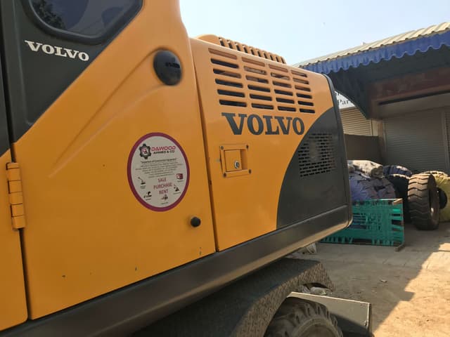 Volvo E145BW Wheeled Excavator Year 2006 - photo 3