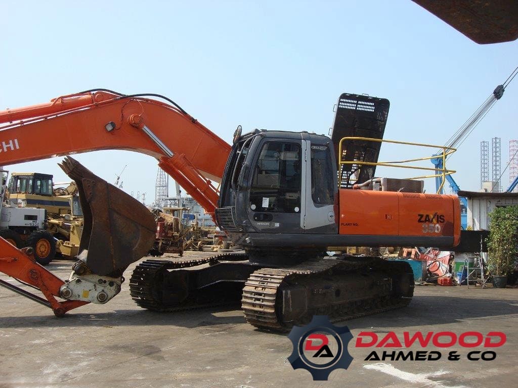 Hitachi ZX350H Year: 2006 Crawler Excavator - For Sale at MOLAI EQUIPMENT