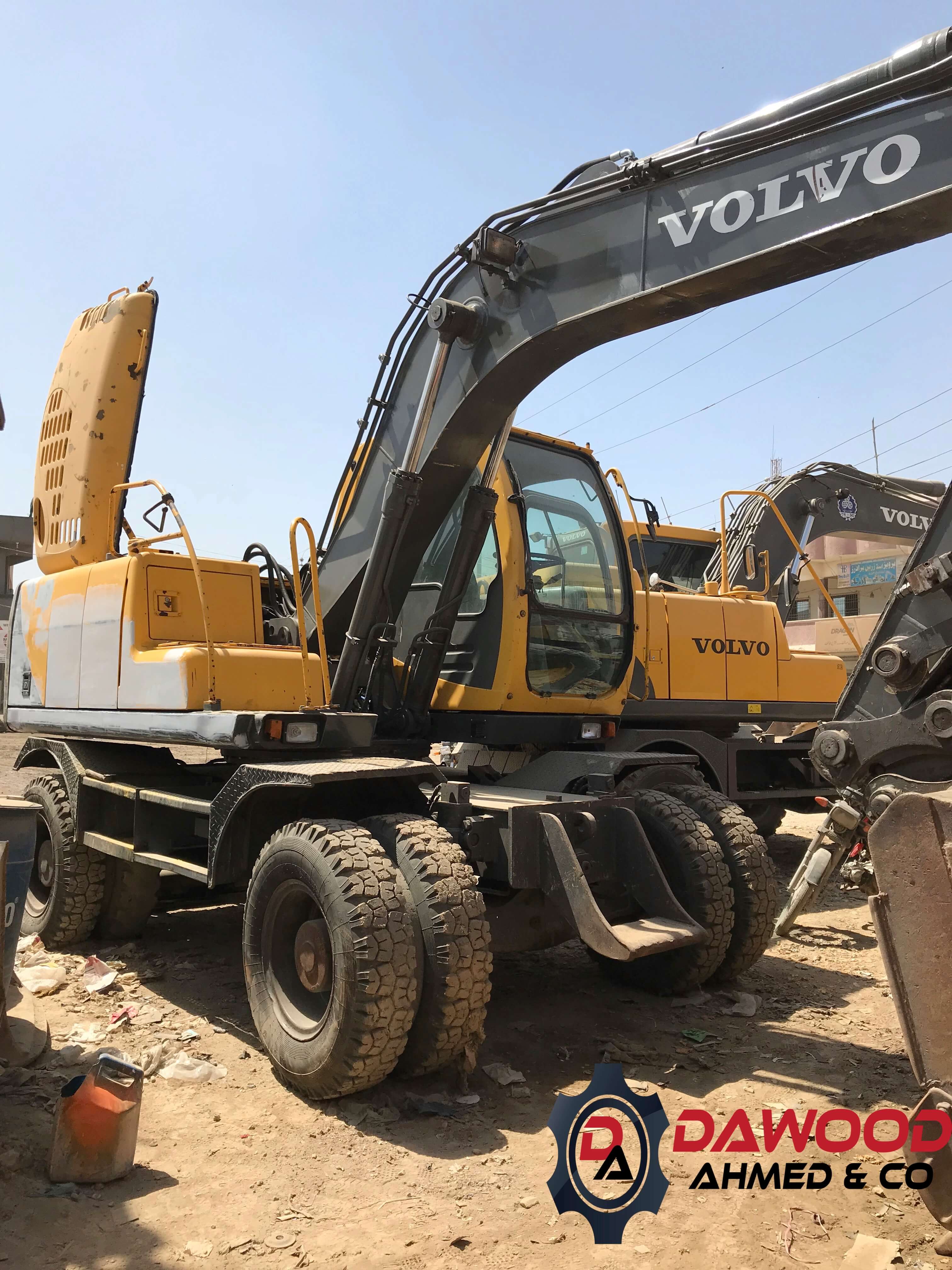 VOLVO EW130C Wheeled Excavator, Year: 2004 - For Sale at MOLAI EQUIPMENT