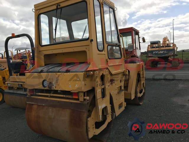 Sakai SW70 Tandem Roller with CAB - photo 3