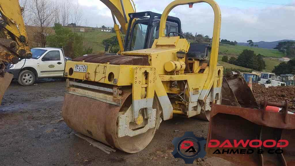 Sakai SW70 Tandem Roller - Used Good Running Unit - For Sale at MOLAI EQUIPMENT
