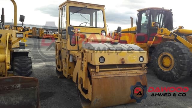 Sakai SW70C Tandem Roller with Cab - photo 2