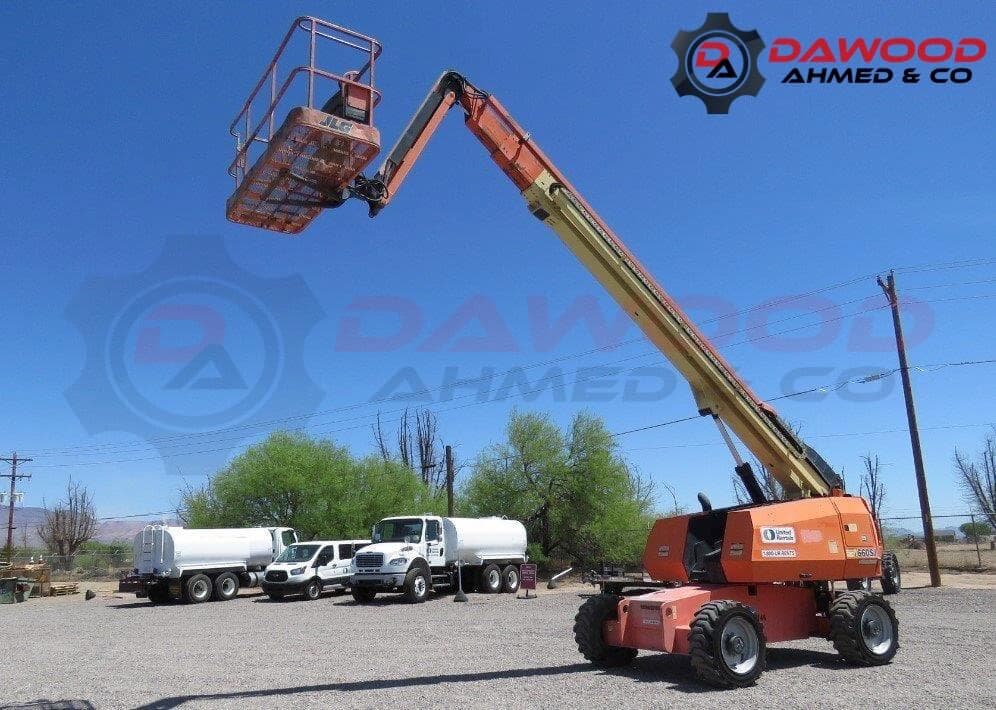 JLG 660SJ Boom Lift Year: 2012 S/no: 0300160739 - For Sale at MOLAI EQUIPMENT