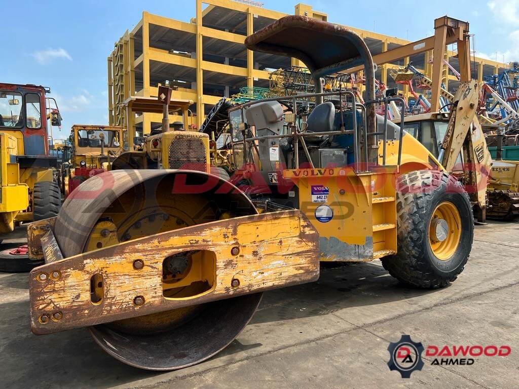 Volvo SD120 Vibration Roller S/no: VCE0S110V0C550527, Year: 2013 - For Sale at MOLAI EQUIPMENT