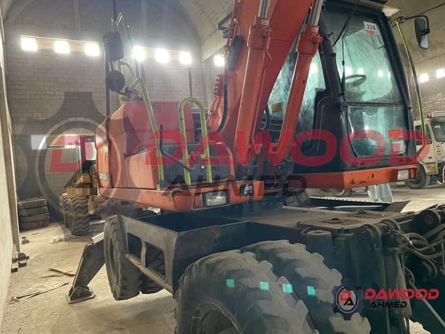 Doosan DX140W Wheeled Excavator Year: 2011 - Good working condition - photo 6