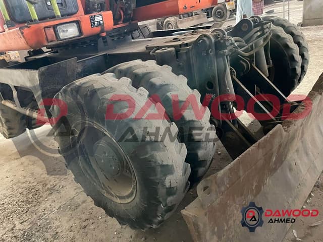 Doosan DX140W Wheeled Excavator Year: 2011 - Good working condition - photo 8