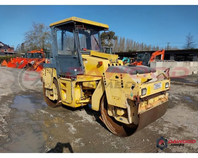 Sakai SW651 Tandem Roller - Year: 2005 - with Cabin - photo 3