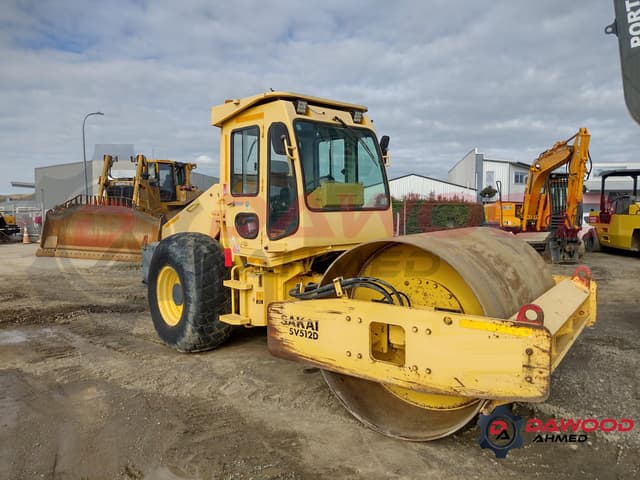 Sakai SV512D Year 2005 with Cabin - Good Working Condition - photo 4