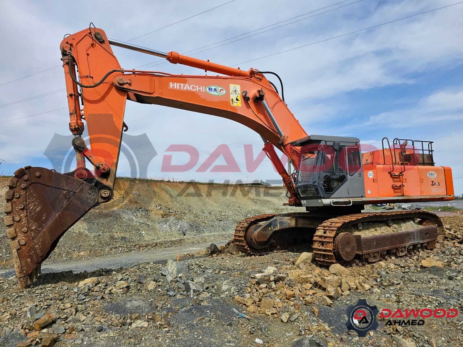 Hitachi EX800H-5 Crawler Excavator Year: 1997 - For Sale at MOLAI EQUIPMENT