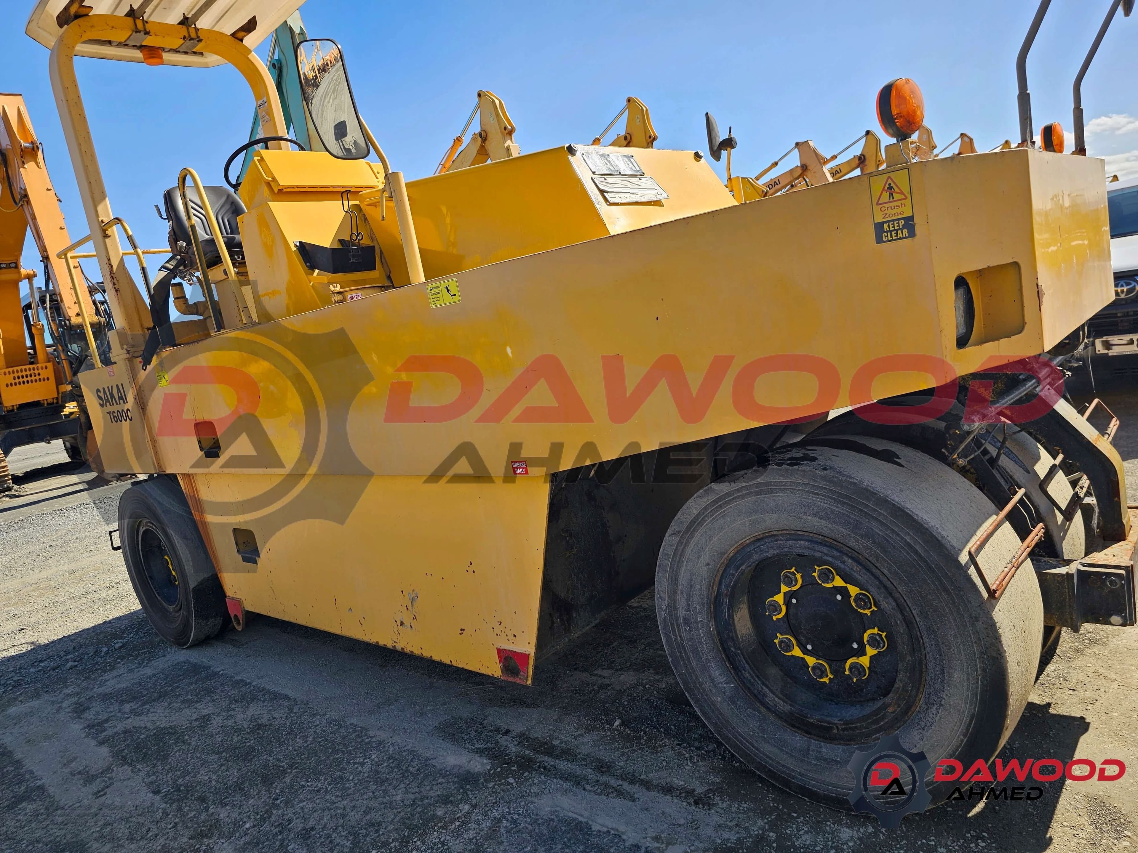 Sakai T600C Pneumatic Tire Roller Unit 2 - For Sale at MOLAI EQUIPMENT