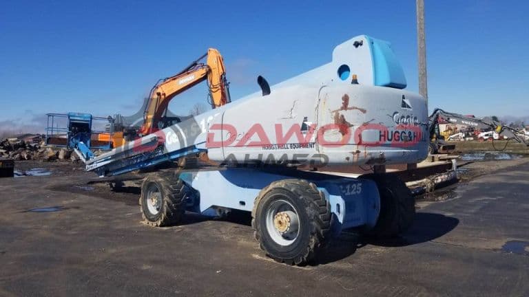 Genie S125 Boom Lift Year: 2000 from United States 2000 - Sold at MOLAI EQUIPMENT