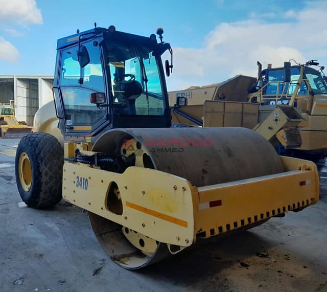 Hamm 3410 Road Roller Year 2007 with CAB - photo 4