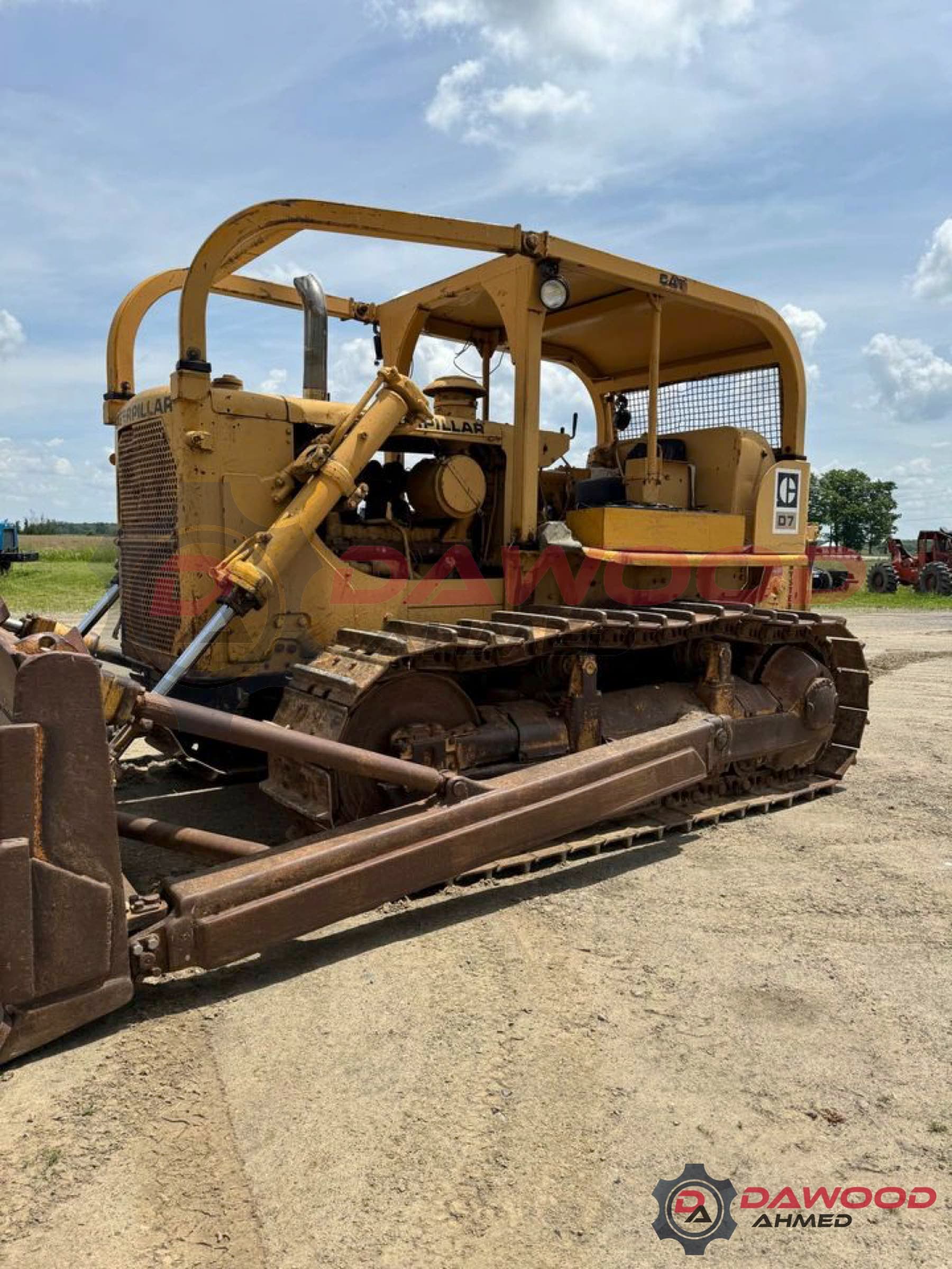 Used CAT D7 Dozer with Winch - Good Running Condition - For Sale at MOLAI EQUIPMENT