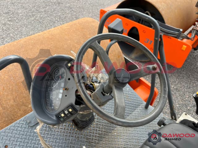 Hamm 311 Soil Compactor Year: 2013 - photo 6