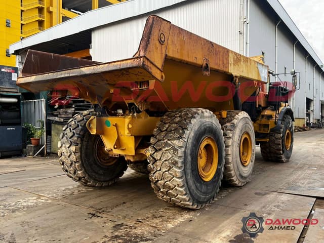 Volvo A40D Articulated Dump Truck Year: 2001 Unit 2 - photo 4