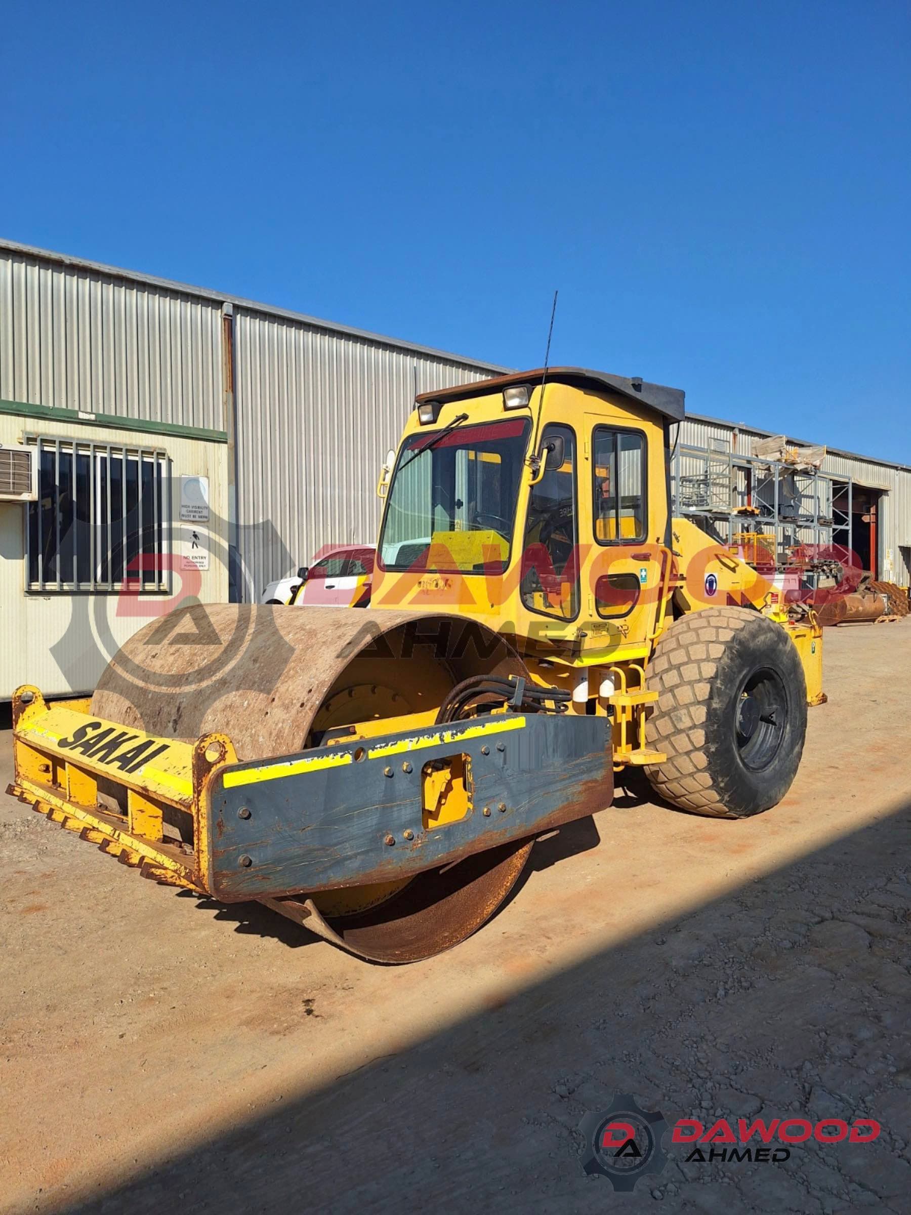 Sakai SV512DF-E Vibration Roller Year: 2009 with Cabin - For Sale at MOLAI EQUIPMENT