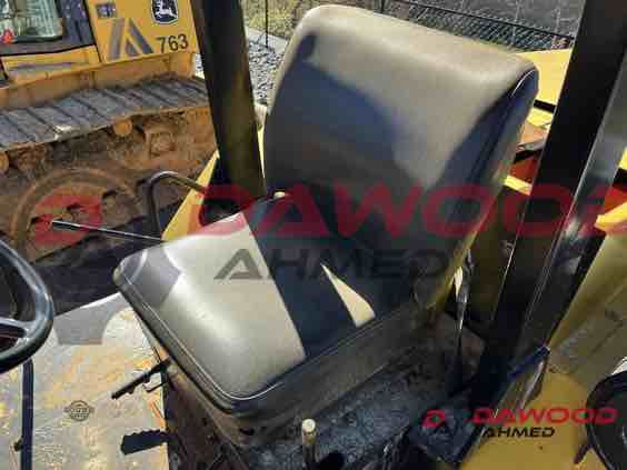 Sakai SV500D Smooth Drum Vibration Roller - photo 6