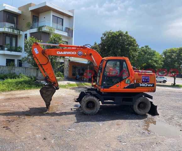 Daewoo 140WV Wheel Excavator - Year: 2003 - For Sale at MOLAI EQUIPMENT