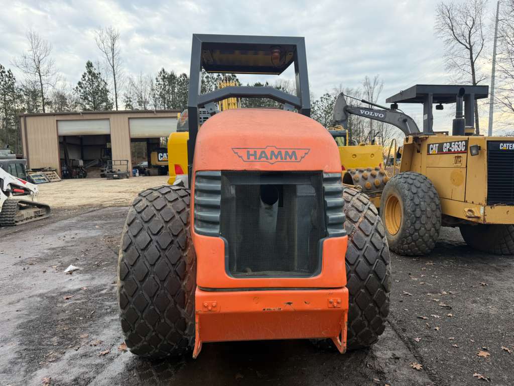 Used Hamm 3410 Vibration Roller for Sale | 2006 Model | Good Condition - For Sale at MOLAI EQUIPMENT